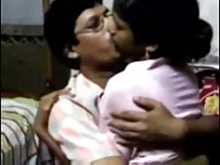 हम सेक्सी वीडियो हिं ...