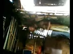 अधिकारी हिंदी में से ...