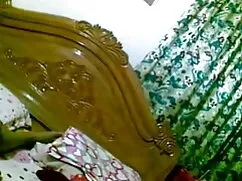गर्म शौकिया त्रिगुट  ...