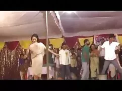 कामुक सुंदरता Nika उ ...