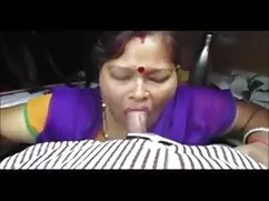 त्रिगुट चुदाई सेक्सी ...