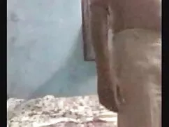 गर्म लड़कियों स्तन औ ...