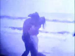 पत्नी 2 लोग आनंद हिं ...