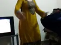 Lesbea परिपक्व गृहिण ...