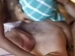 होटी ने खेल के मैदान ...